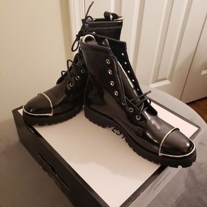 Jessica Buurman combat boots